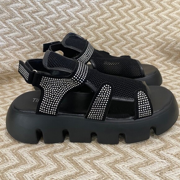 Tinstree Shoes - Tinstree Mesh Platform Rhinestone Sandals